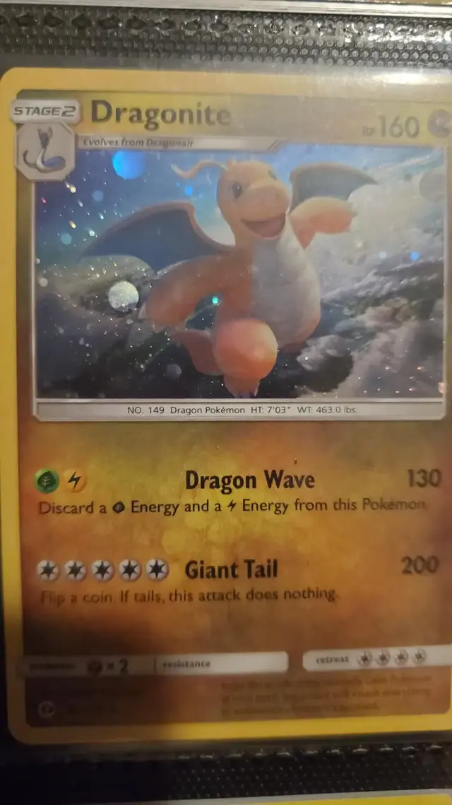 Dragonite [Cosmos Holo]