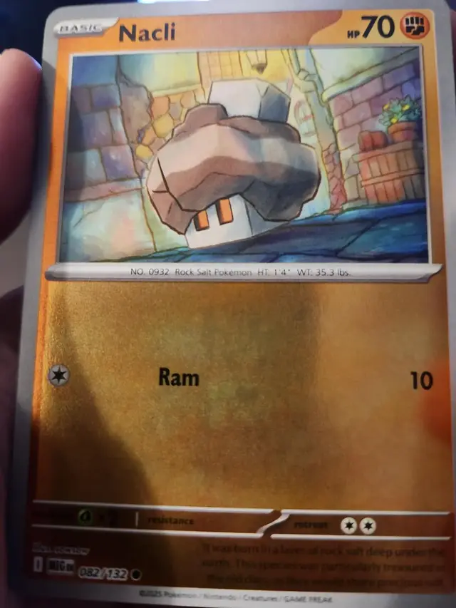 Nacli [Reverse Holo] - Pokemon Mega Evolution #82