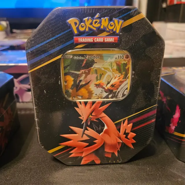 Galarian Zapdos Tin