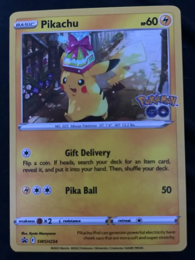 Pikachu [Cosmos Holo]