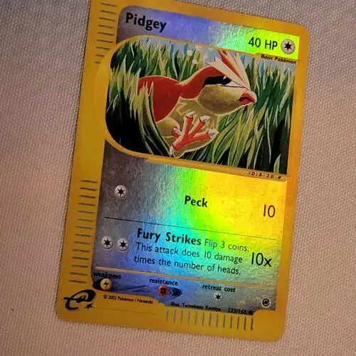 Pidgey [Reverse Holo]
