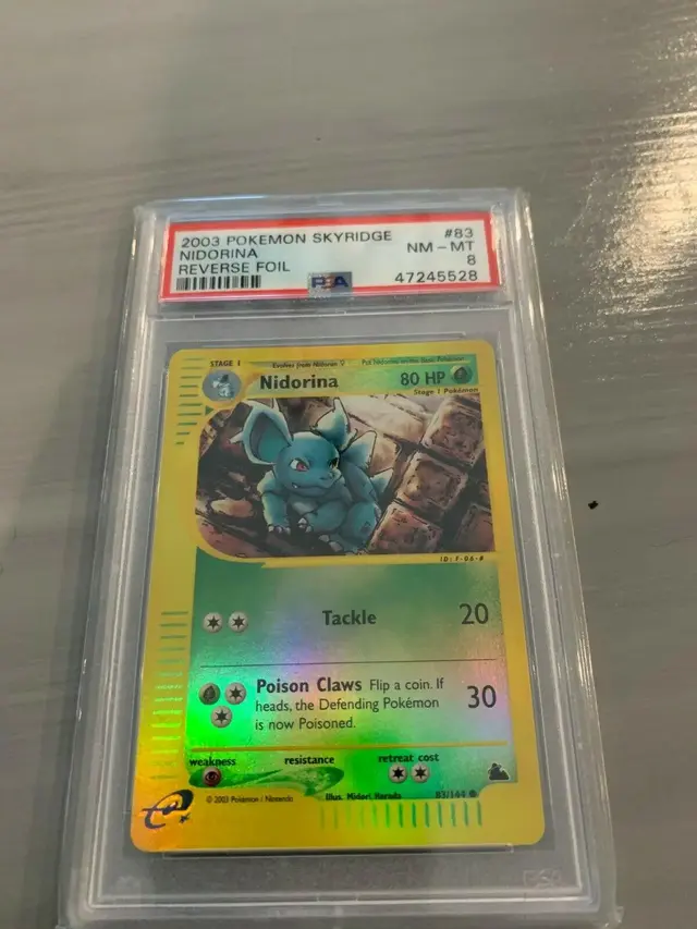 Nidorina [Reverse Holo]