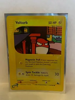 Voltorb [Reverse Holo] - Pokemon Skyridge