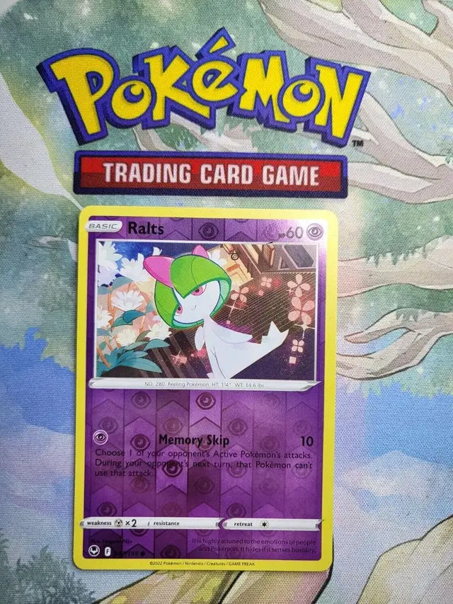 Ralts [Reverse Holo] - Pokemon Ruby & Sapphire #67