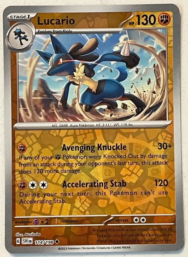 Lucario [Reverse Holo]