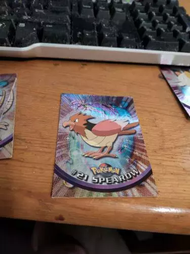 Spearow [Spectra] - Pokemon 2000 Topps Chrome #21