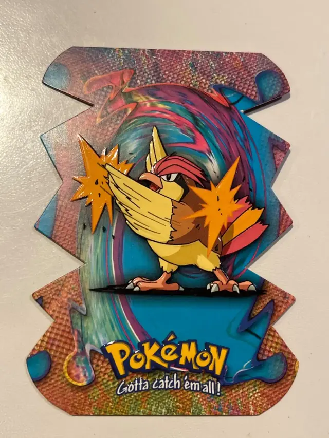 Pidgeotto #EV11 - Pokemon 2000 Topps TV Die Cut